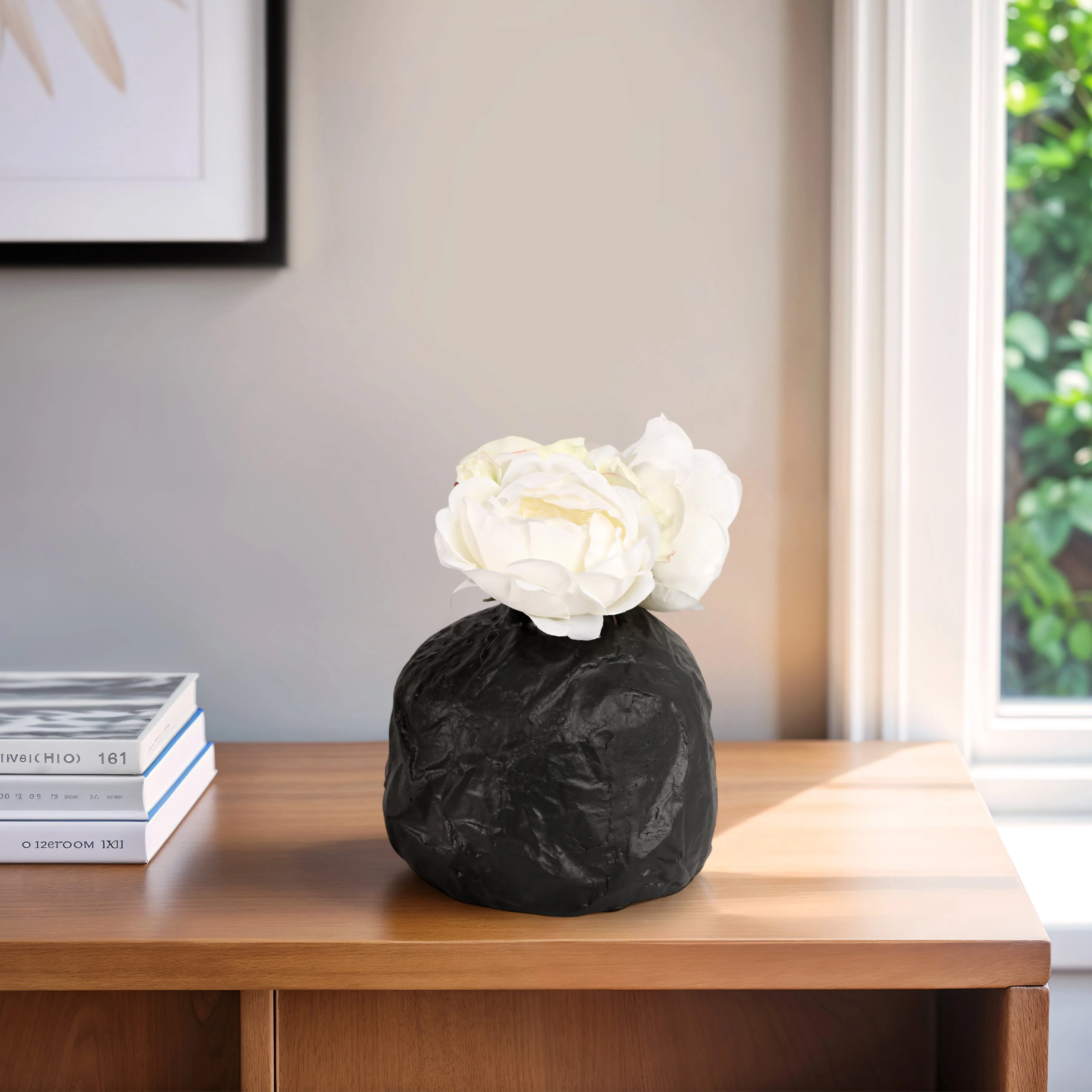 8" Cleo X-small Black Ecomix Vase