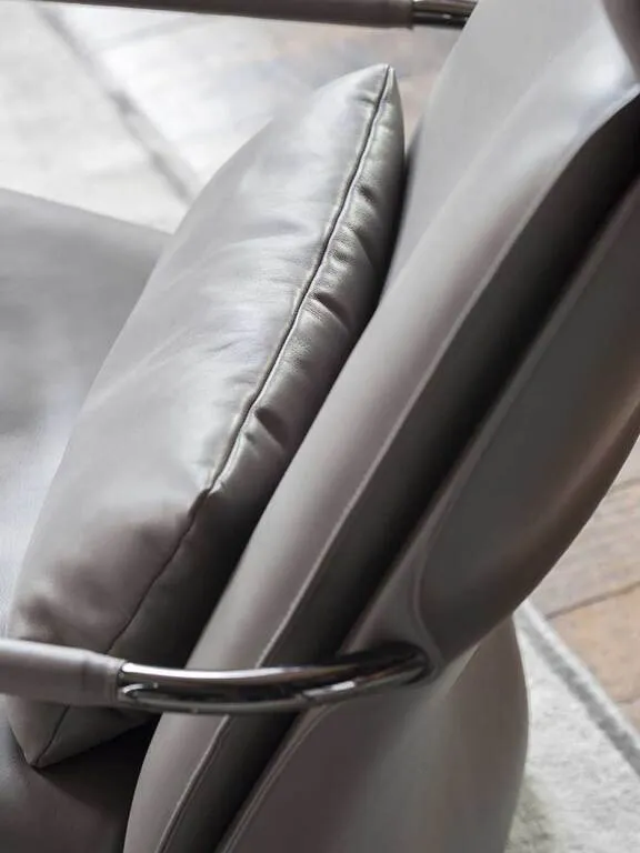 Arabesque Armchair
