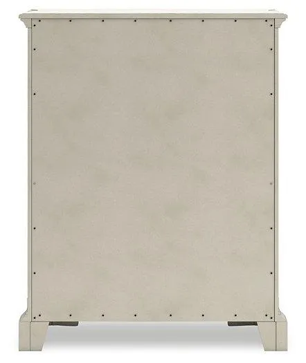 Arlendyne Chest of Drawers