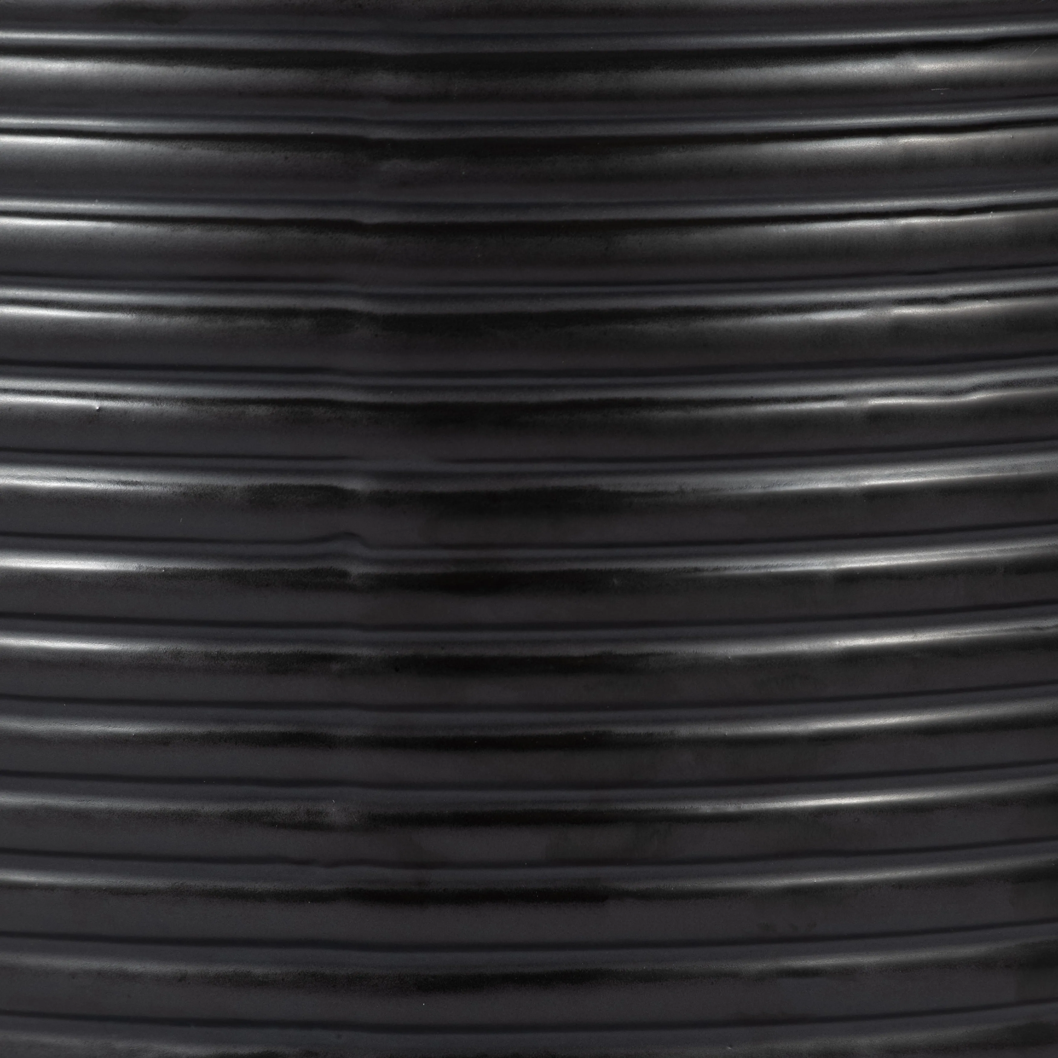 CER, 24" RIBBED TEMPLE JAR, BLACK