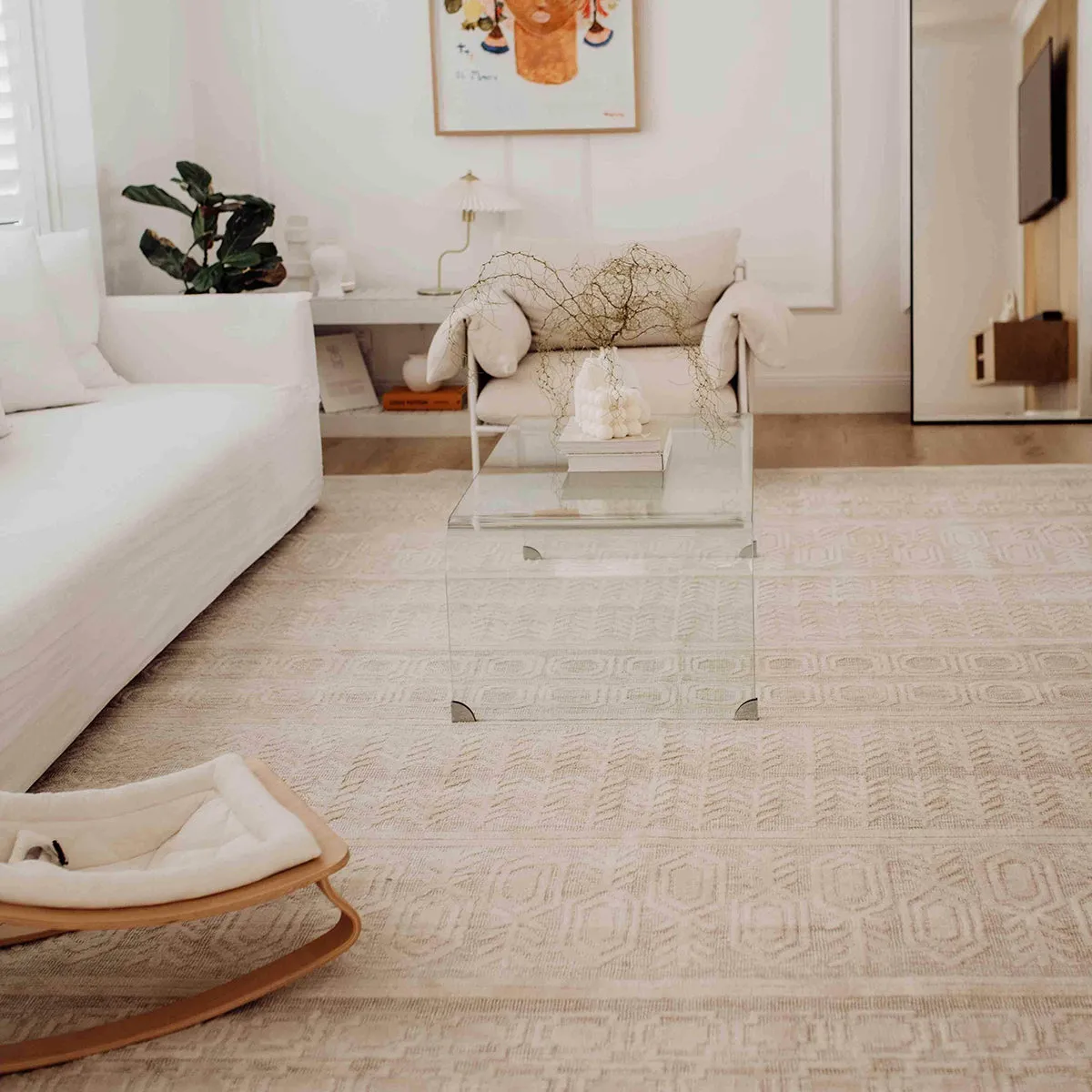 Delphine Tribal Transitional Rug