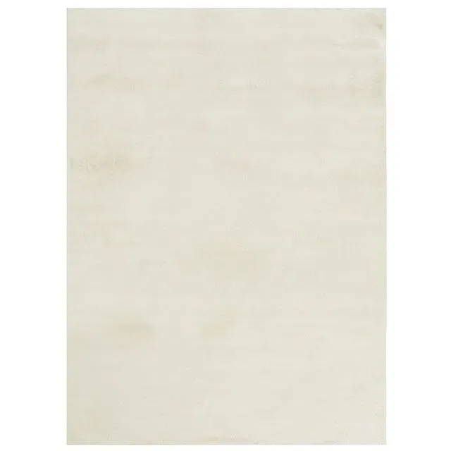 Famalica Area Rug