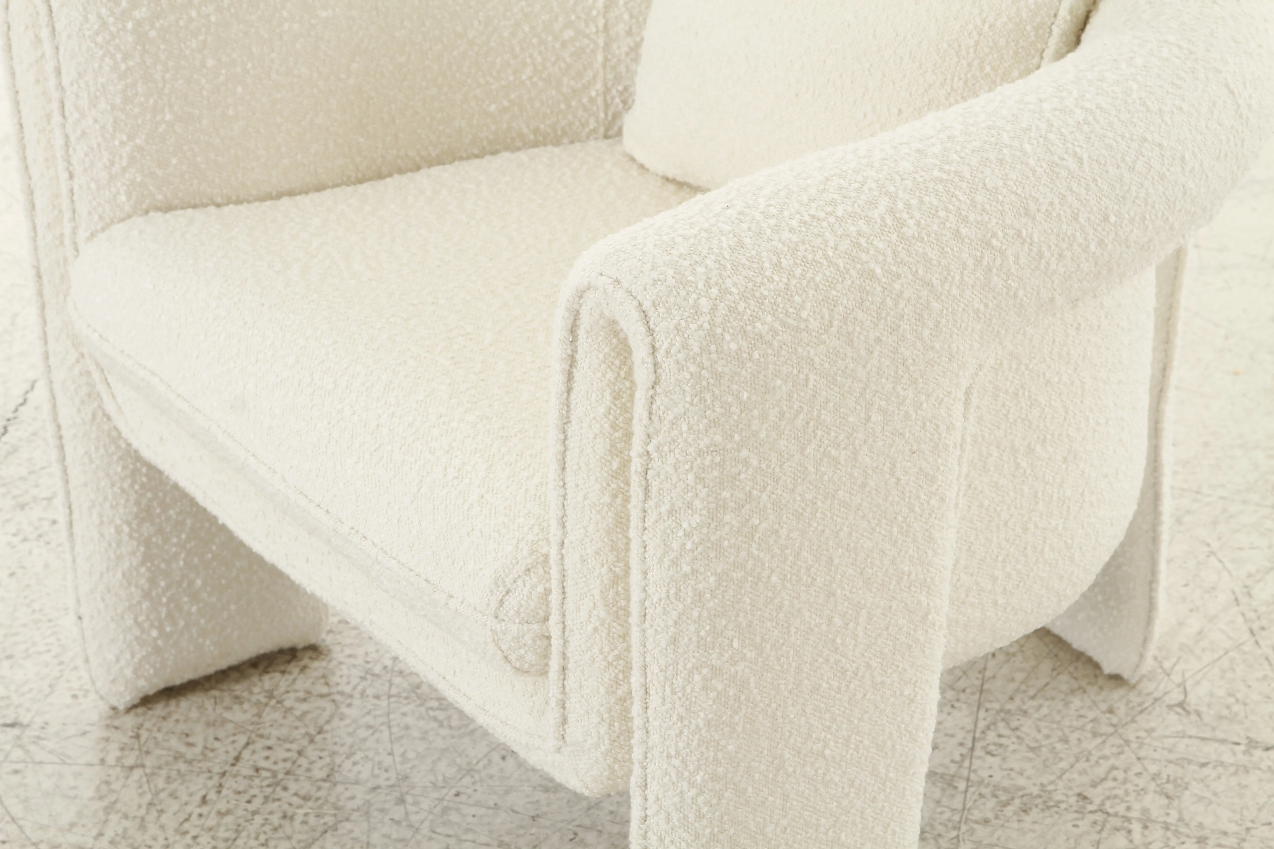 Floating Boucl Cream Chair