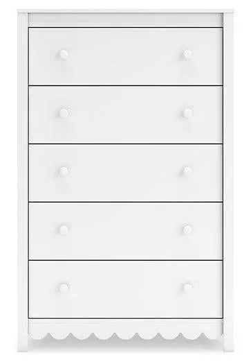 Hallityn Chest of Drawers