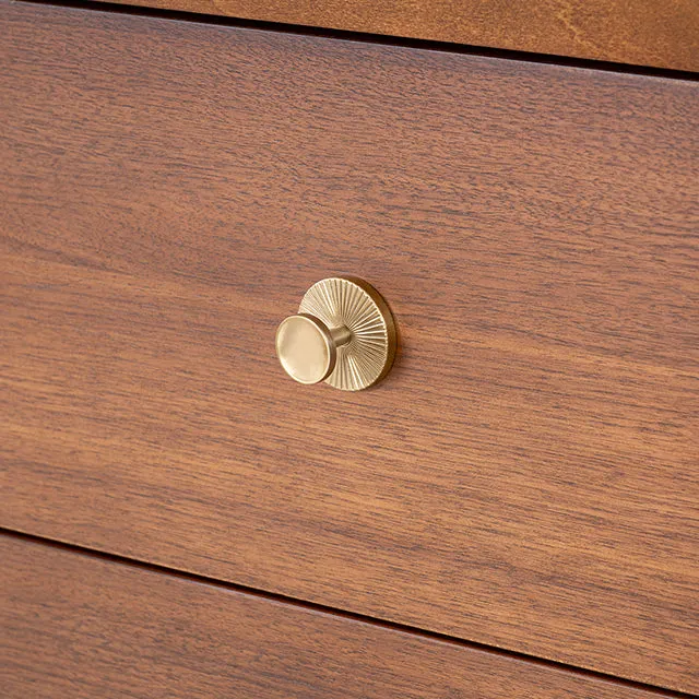 Hepburne Chest