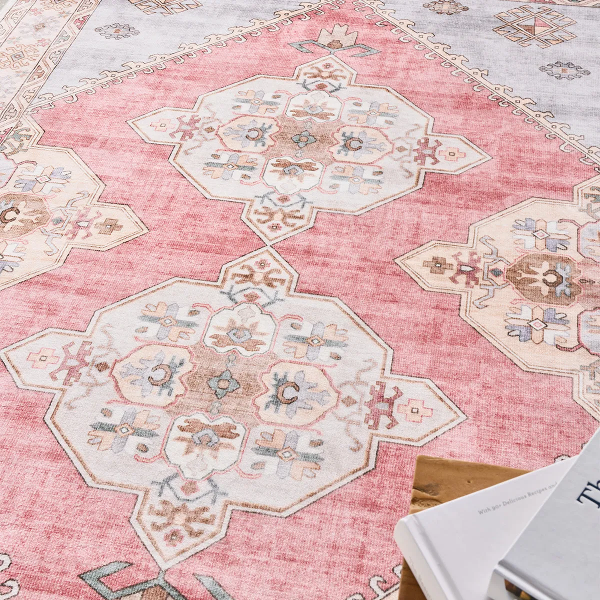 Revive Avril Rug