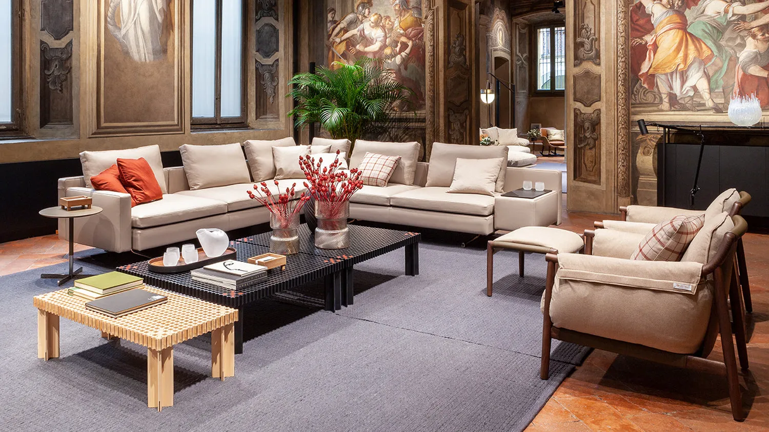 Times Lounge Armchair
