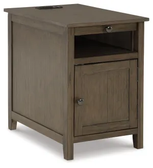 Treytown - Grayish Brown - Chair Side End Table