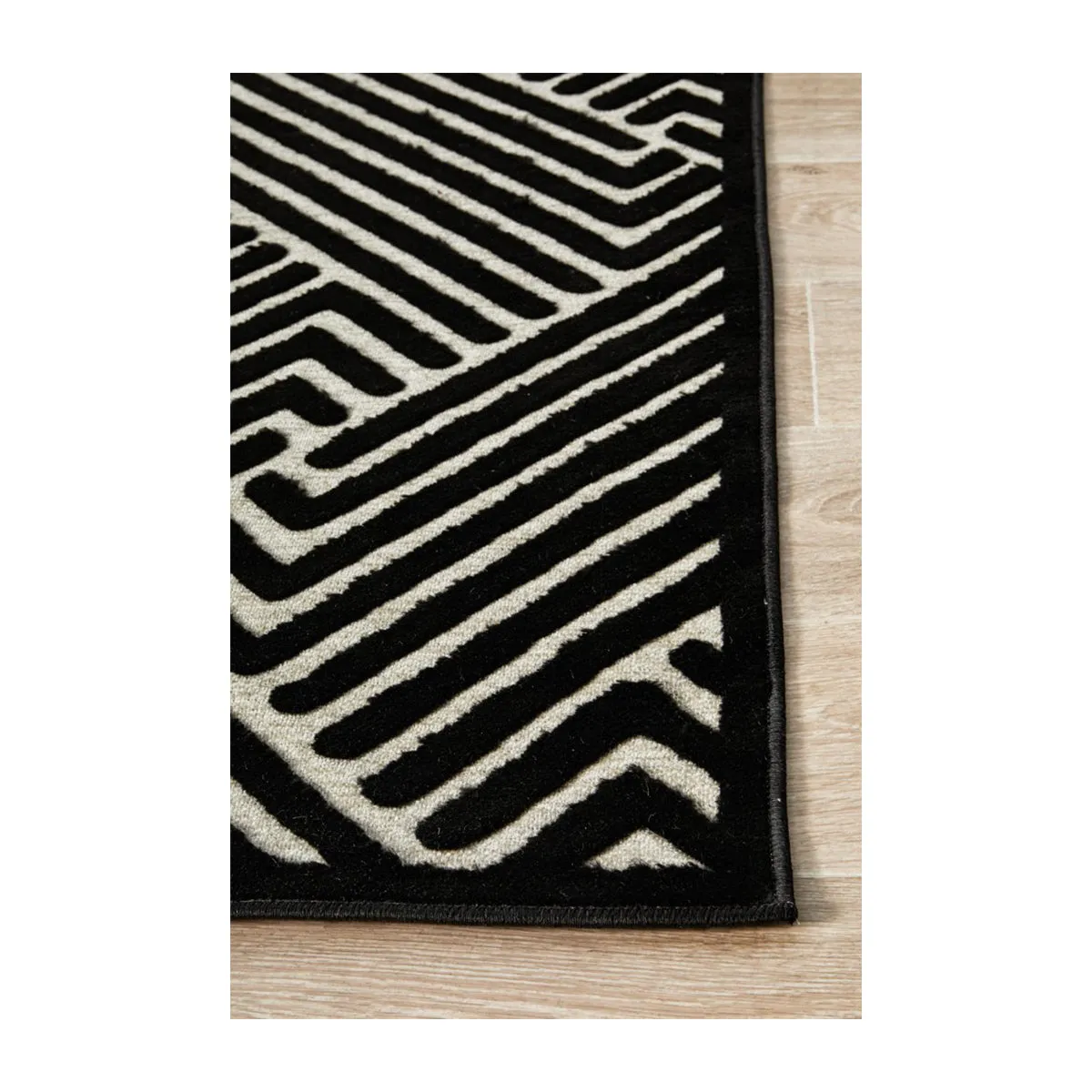 York Rug (Black/Gold)